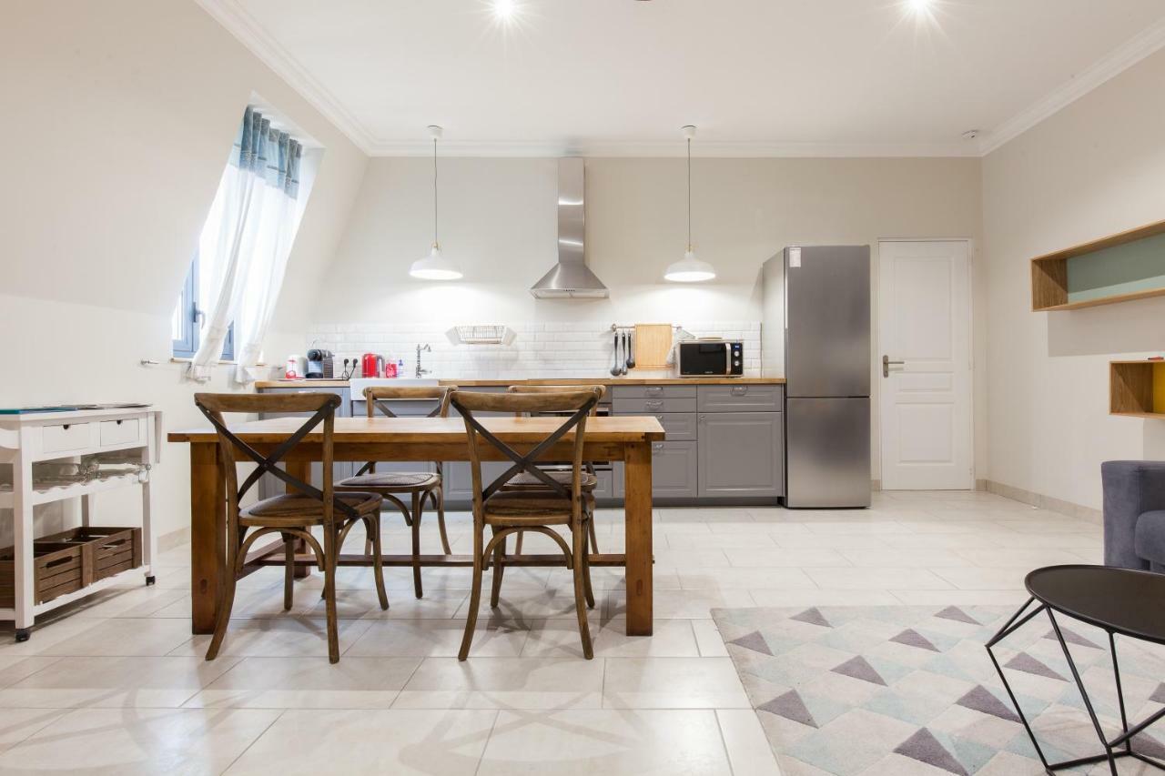 Appartement Vue Mer, Suquet Et Palais Avec Parking Cannes Exterior photo