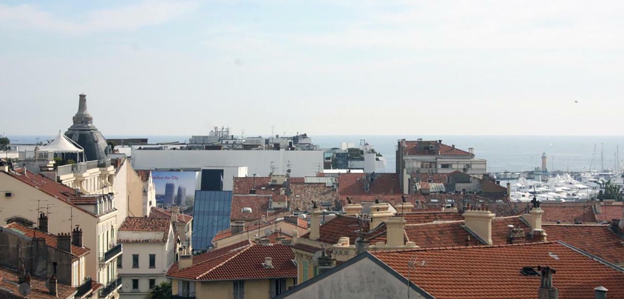 Appartement Vue Mer, Suquet Et Palais Avec Parking Cannes Exterior photo